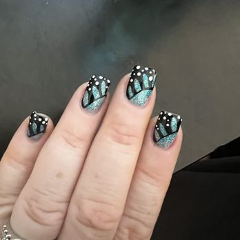 Royal Nails Spa - Design by Michelle - Nail Salons Near Me - Livermore, California