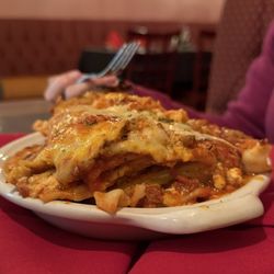 Italianna's Ristorante and Gelateria - Giant portion of Lasagna