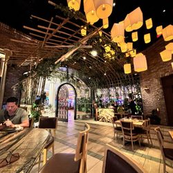 Lotus Of Siam - Red Rock - Inside area
