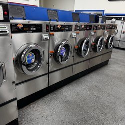 Soaps N Suds Laundromat - Small washers