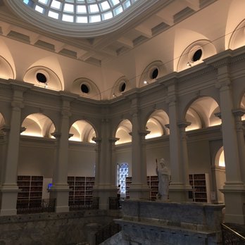 Cantor Arts Center - inside the museum - Museums Near Me - Palo Alto, California