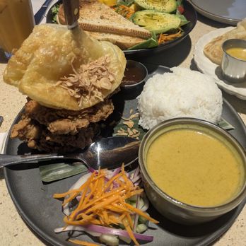 Khao Hom - Roti Gai Tod - Thai Near Me - Hayward, California