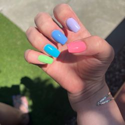 Van Nails - Acrylic with gel overlay!