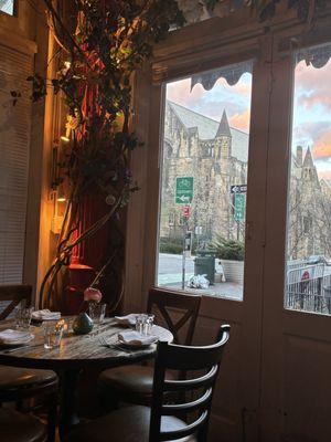 Marlow Bistro by null