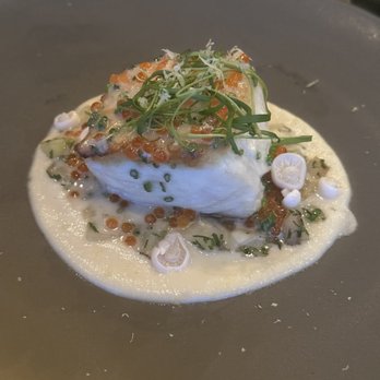 Sparrow + Wolf - PAN SEARED PACIFIC HALIBUT, FENNEL SOUBISE, HON SHIMEJI MUSHROOMS, BEURRE BLANC - New American Near Me - Las Vegas, Nevada