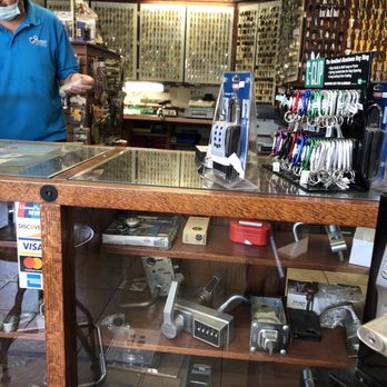 Good Lock & Key - Keys & Locksmiths Near Me - Pasadena, California Good Lock & Key - Keys & Locksmiths Near Me - Pasadena, California