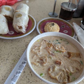 Four Sea Restaurant - Breakfast is served - Taiwanese Near Me - San Gabriel, California Four Sea Restaurant - Breakfast is served - Taiwanese Near Me - San Gabriel, California