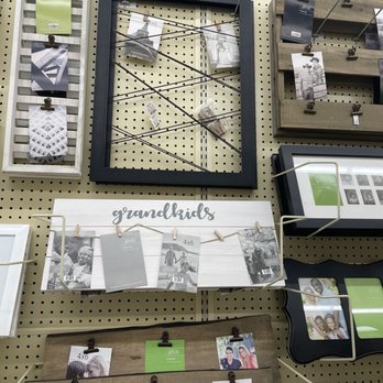 Hobby Lobby - Unique picture frames - Art Supplies Near Me - Hawthorne, California
