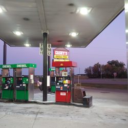 Casey's