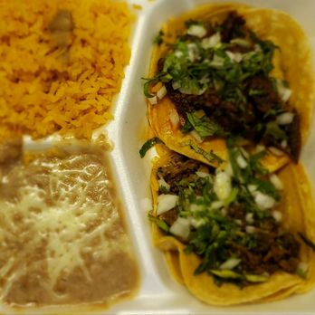 Cielito Lindo - The two taco lunch special. - Mexican Near Me - Milwaukee, Wisconsin