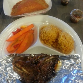 Marianas Grinds - Here's what i got. Empanada, red rice, koko mango, BBQ short ribs. - Hawaiian Near Me - Jacksonville, Florida Marianas Grinds - Here's what i got. Empanada, red rice, koko mango, BBQ short ribs. - Hawaiian Near Me - Jacksonville, Florida