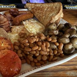 Sláinte Irish Pub and Restaurant - Full Irish Breakfast