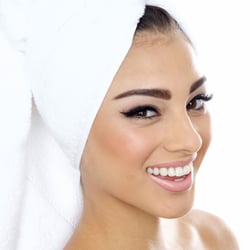 Chic Las Vegas - Try our fabulous set of "Classic" Lashes! Book your appointment today!
www.chicsincity.com
7027785810