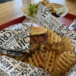PDQ Chicken - Spicy chicken sandwich meal
