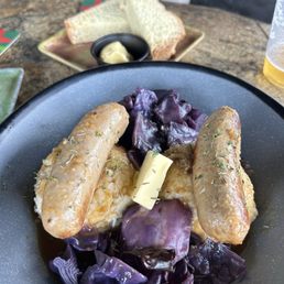 Hoggin Molly's aka sausage mash & cabbage, very good Hoggin Molly's aka sausage mash & cabbage, very good