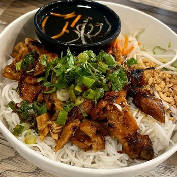 Pho Island - Chicken vermicelli - Noodles Near Me - Manteca, California