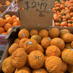 Oakmont Produce Market