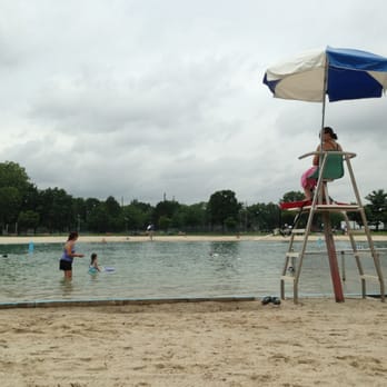 Memorial Pool - Swimming Pools Near Me - Fair Lawn, New Jersey
