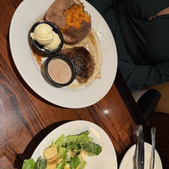 LongHorn Steakhouse - Renegade Sirloin - Steakhouses Near Me - Indianapolis, Indiana