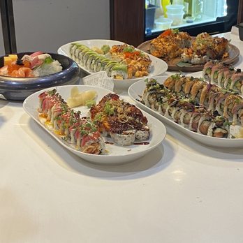 Akami Sushi Bar - Sushi Bars Near Me - Apex, North Carolina