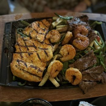 Mezcalito - Apex - Chicken steak shrimp - Mexican Near Me - Apex, North Carolina Mezcalito - Apex - Chicken steak shrimp - Mexican Near Me - Apex, North Carolina