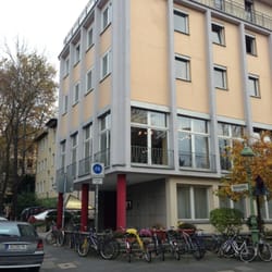 Carls Bistro