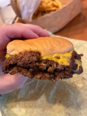 MidCity SmashedBurger @ Level Beer: Level 3 Buckman Kerns by null MidCity SmashedBurger @ Level Beer: Level 3 Buckman Kerns by null