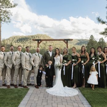 Cabins on Strawberry Hill - Ceremony space - Vacation Rentals Near Me - Strawberry, Arizona