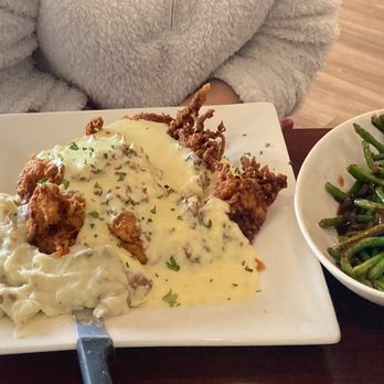 Finn’s - Chicken Fried Chicken (my meal) with green beans, and mashed potatoes. Also, came with the meal (not pictures) is a side salad and jambalaya - Steakhouses Near Me - Joplin, Missouri Finn’s - Chicken Fried Chicken (my meal) with green beans, and mashed potatoes. Also, came with the meal (not pictures) is a side salad and jambalaya - Steakhouses Near Me - Joplin, Missouri
