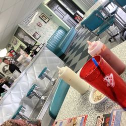 Boomerang Diner