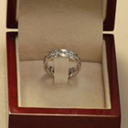 Arnold Jewellers - From Arnold Jewellers' website