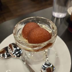 Gulab jamun