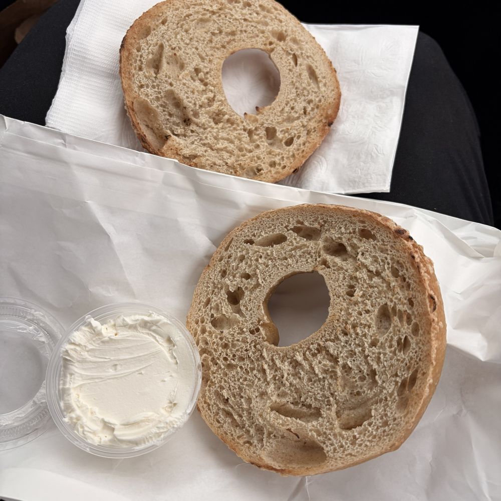 Niedlov's Bakery & Cafe - Bagel with cream cheese - Bakeries Near Me - Chattanooga, Tennessee Niedlov's Bakery & Cafe - Bagel with cream cheese - Bakeries Near Me - Chattanooga, Tennessee