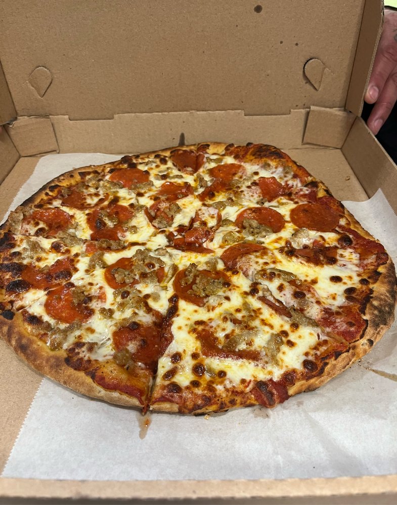 Food from VG Pizzeria