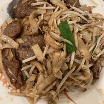 Lagoon Chinese Restaurant - Beef chow fun - Chinese Near Me - Honolulu, Hawaii Lagoon Chinese Restaurant - Beef chow fun - Chinese Near Me - Honolulu, Hawaii
