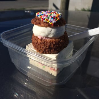Beta5 Chocolates - Free Beta5 Birthday Cake - Chocolatiers & Shops Near Me - Vancouver, British Columbia Beta5 Chocolates - Free Beta5 Birthday Cake - Chocolatiers & Shops Near Me - Vancouver, British Columbia