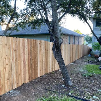 Austin Fence Builders - Fences & Gates Near Me - Austin, Texas
