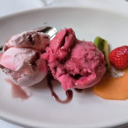 Al-Dar - Rosenwasser/Granatapfel - Eis