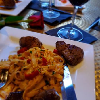 Blend - Valentine's day dinner - Cigar Bars Near Me - The Woodlands, Texas