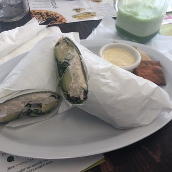 Freshty route 305 - Salad Near Me - Miami, Florida