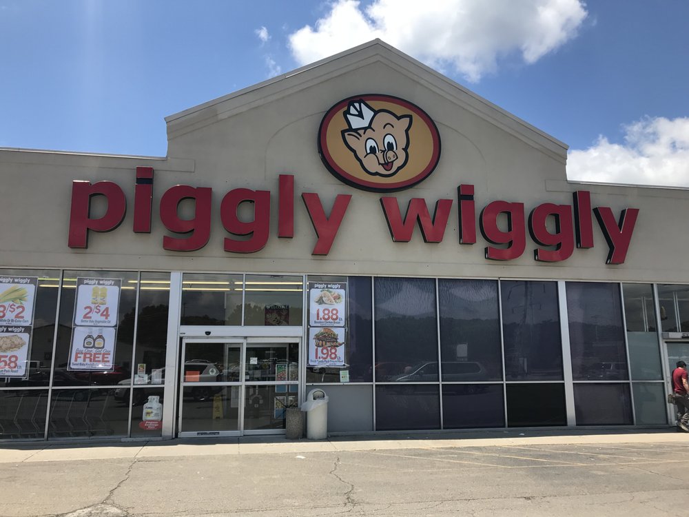 The Plains Piggly Wiggly, The Plains Roadtrippers