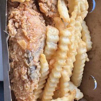 Hunny Benny Chicken Plus - Special on Wednesday - Chicken Wings Near Me - Aurora, Ontario Hunny Benny Chicken Plus - Special on Wednesday - Chicken Wings Near Me - Aurora, Ontario