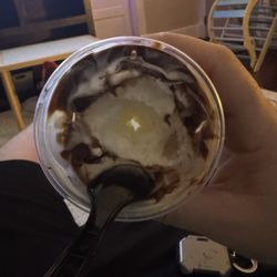 McDonald's - Hit Hot Fudge Sundae