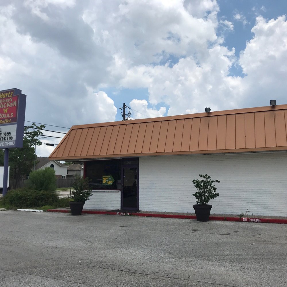 Hartz Chicken Buffet - Best chicken in Houston ya'll!!!! - Southern Near Me - Houston, Texas