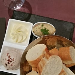 L'Auberge du Vin Lohspeicher - Salted, herb butter, veggie spread, and ham mousse spread