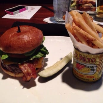 The Saddle Room - Cheeseburger - Steakhouses Near Me - Hoffman Estates, Illinois