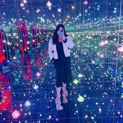 Moon & Back Gallery
