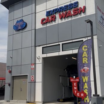 Splash N Go Express Car Wash - Car Wash Entrance - Car Wash Near Me - Montclair, California Splash N Go Express Car Wash - Car Wash Entrance - Car Wash Near Me - Montclair, California