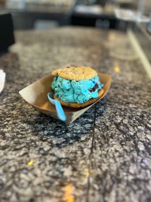 The Baked Bear by null