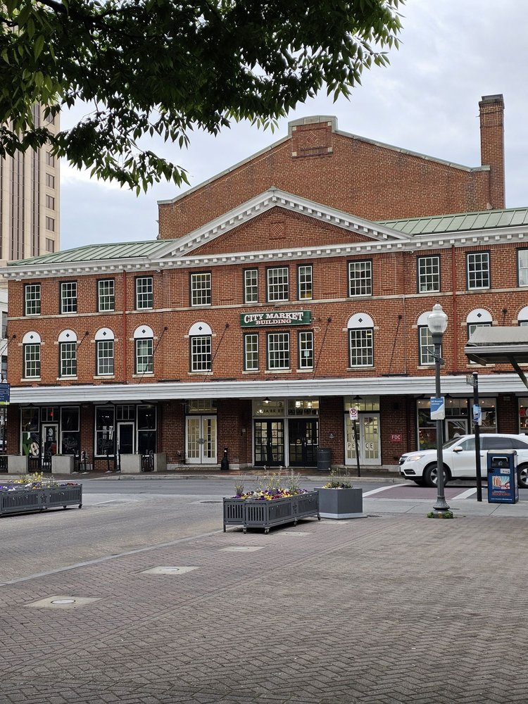 THE HANGRY BULLDOG - Updated October 2026 - 60 Photos - 32 Market Sq SE ...